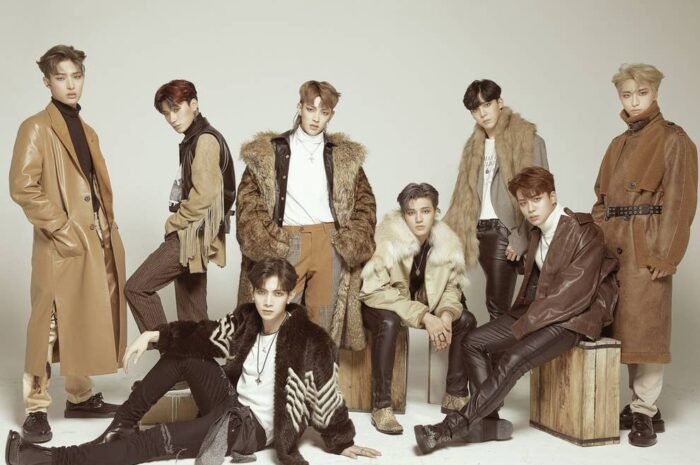 ATEEZ’s Mingi appeared on a large billboard in Times Square in the US Whosfan voted 1st place