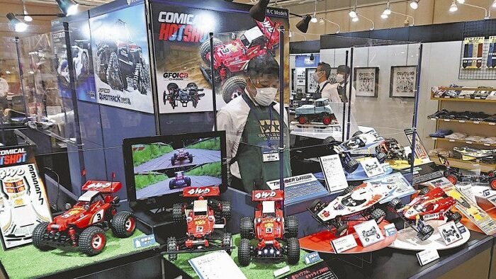 Robots, tanks, RC cars Shizuoka’s proud ‘local products,’ the global shortage
