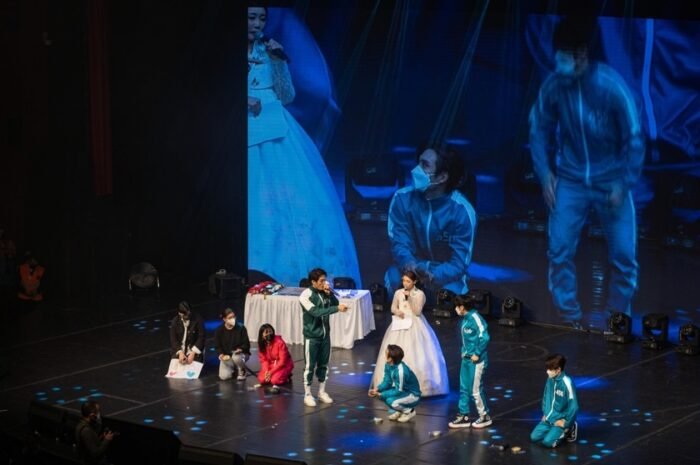 Korean Cultural Center in Turkey held a K-pop concert to commemorate the 10th anniversary of the opening.