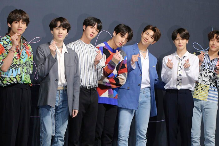 World K-Pop Center signed a business agreement with Zembros, a famous fine jewelry store