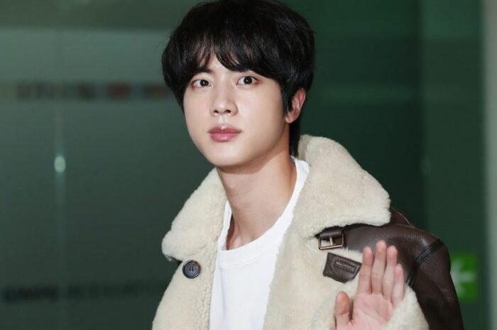 ‘BTS Jin, the real thing is much more handsome’ ‘Face Genius.’