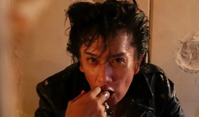 JOE ALCOHOL dies of heart failure