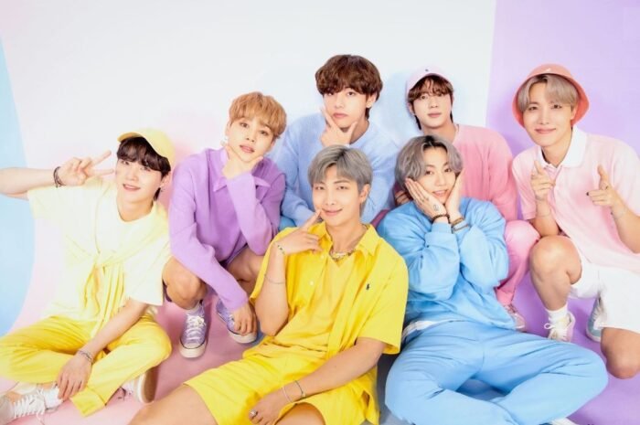 Treasure is heading straight for the top. Selected as ‘Artist of the Month’ by K-Pop Radar