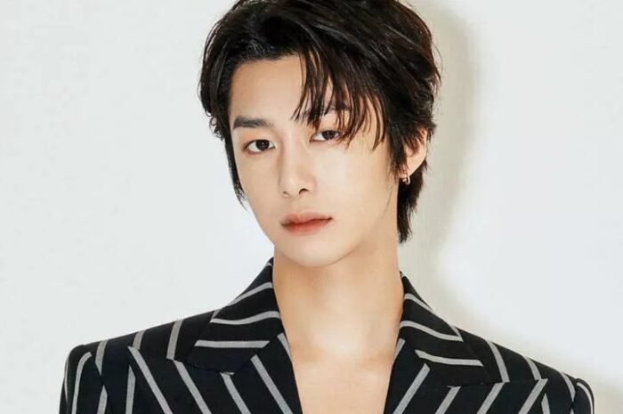 ‘K-Pop God’ Kihyun, as a godbyeok musician and newcomer to Hyungwon & Jooheon’s ‘Idol Radio.’