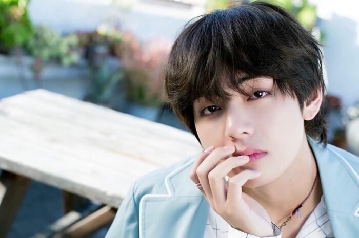 BTS V ranked first in Japan’s popularity ranking for 52 weeks in a row. Japan’s ‘No. 1’ most famous in name and reality