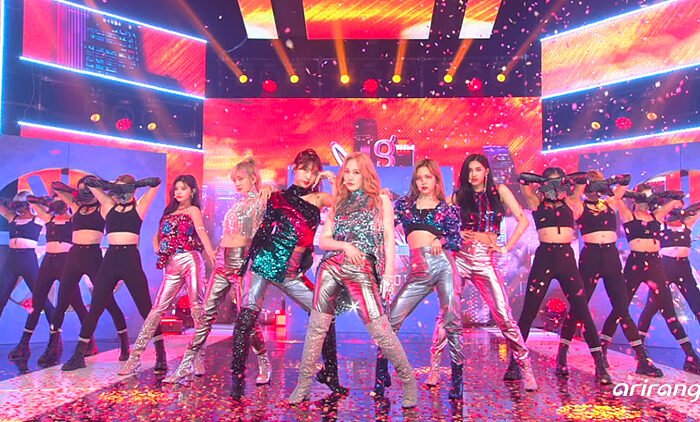 ‘Simply K-Pop’ DKZ, the reverse song ‘Crazy Calf Horns on the Ass’ ‘CRAZY NIGHT’, new song ‘Cupid’ Stage.