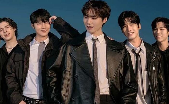 ‘Salty Idol’, main + sub poster released. The centre is Astro Rocky!