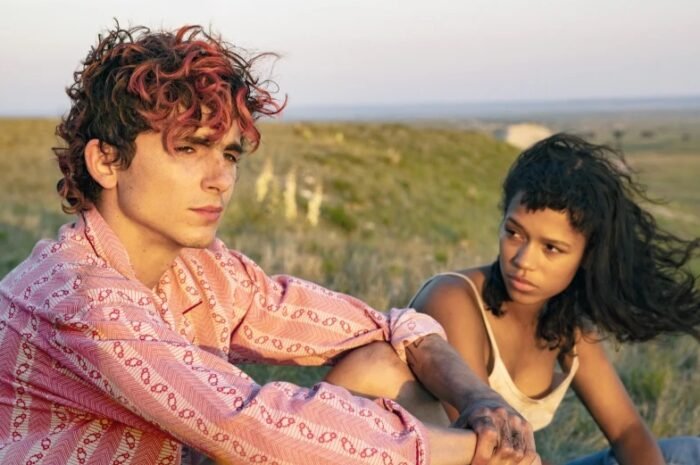 Timothée Chalamet turns into a cannibal. Forbidden pure love horror directed by Luca Guadagnino ‘Bones and All’ released on February 17