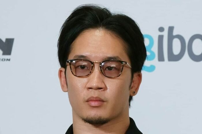 Demon Slayer Cosplay Man Suddenly Attacks Mirai Asakura Hitting the neck with his belongings. Forced exit also rages fans.