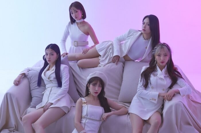 New Jeans, No. 1 on the K-Pop Radar for four consecutive weeks. Proof of being a top global girl group within six months of debut