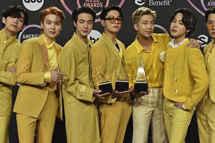 250, 4 awards at the ‘Korean Music Awards.’ Record of the Year and Musician of the Year