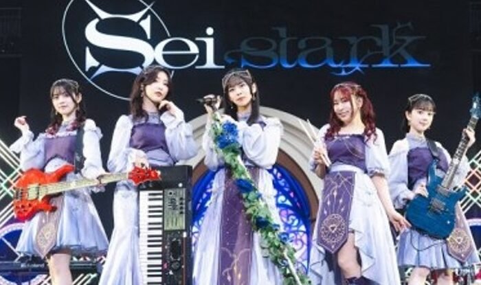 Spectators at the Roselia concert engaged in prohibited activities, including the use of modified glow sticks and taking secret photos, and are ‘preparing for legal action’ to seek damages